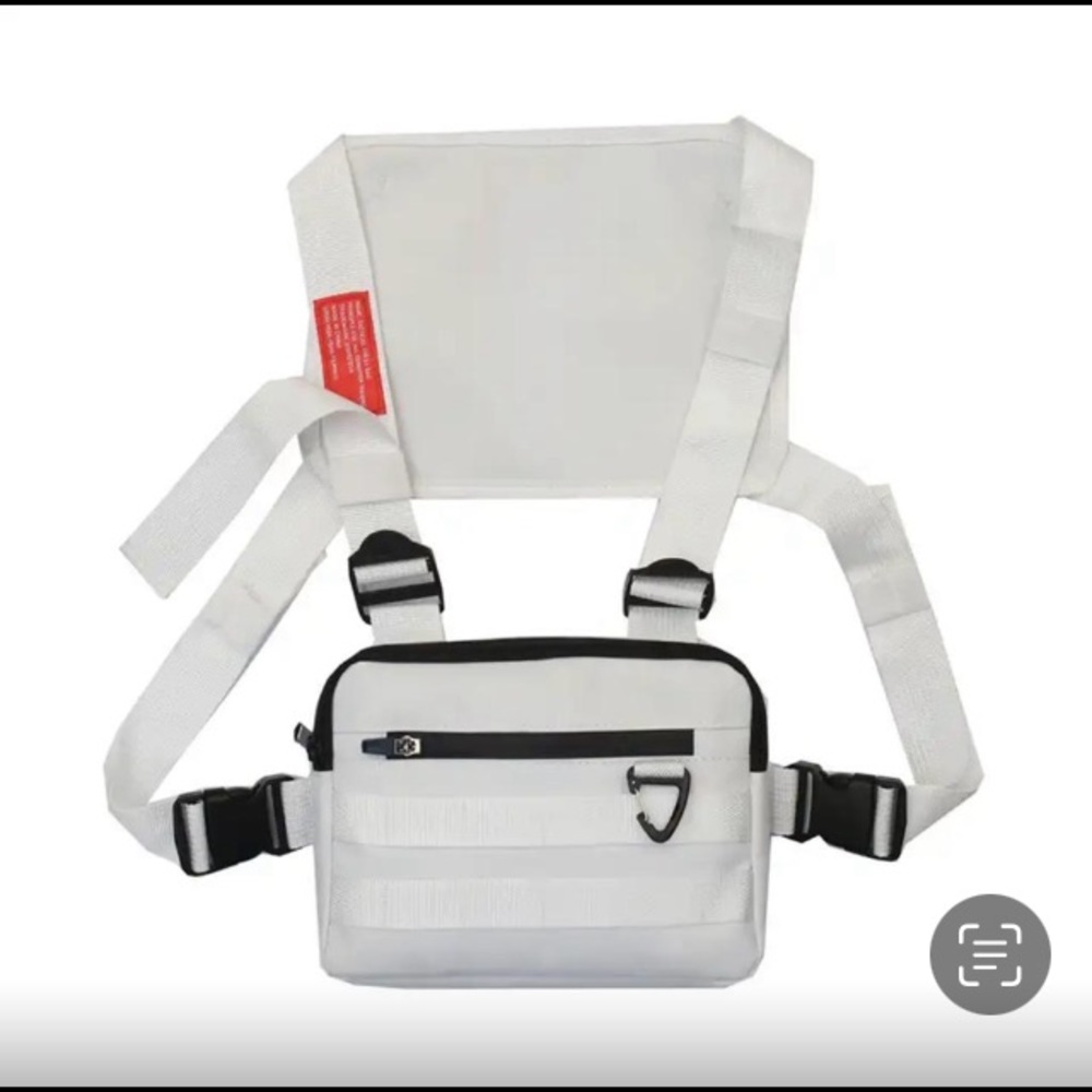 BRAND NEW TRAVEL BAG UNISEX